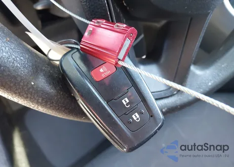 2021 Toyota Rav4 Xle z USA, uszkodzony, nr VIN 2T3W1RFV1MW137173